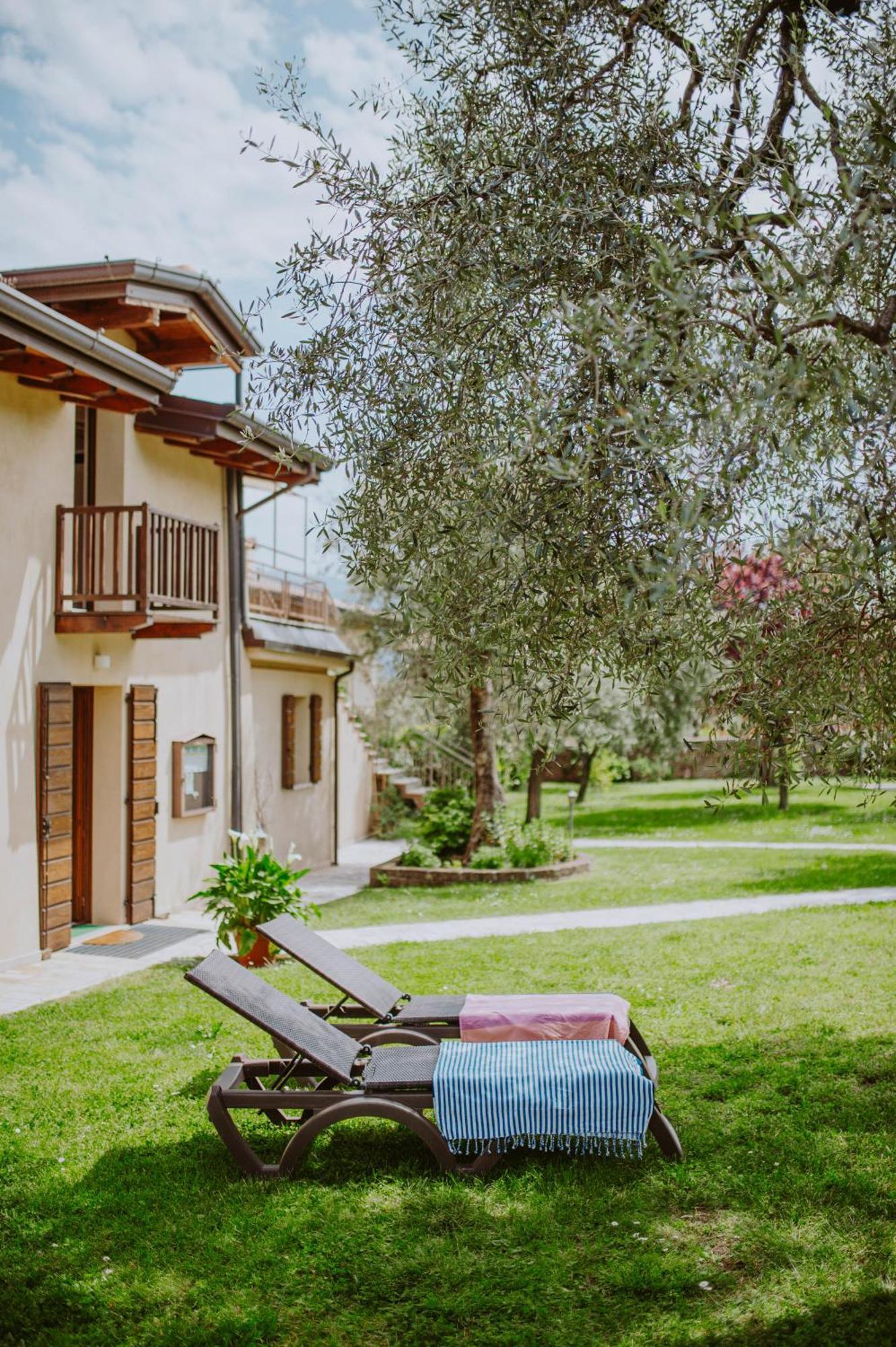 Campolivo Apartment Gargnano Luaran gambar