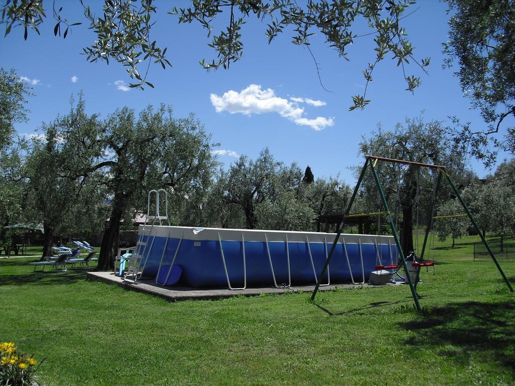 Campolivo Apartment Gargnano Luaran gambar
